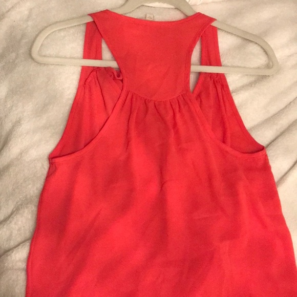 Guess sleeveless ruffle shirt. Size small. - Picture 5 of 5